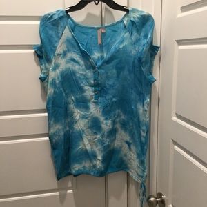 Ladies Tie Dye Top size L